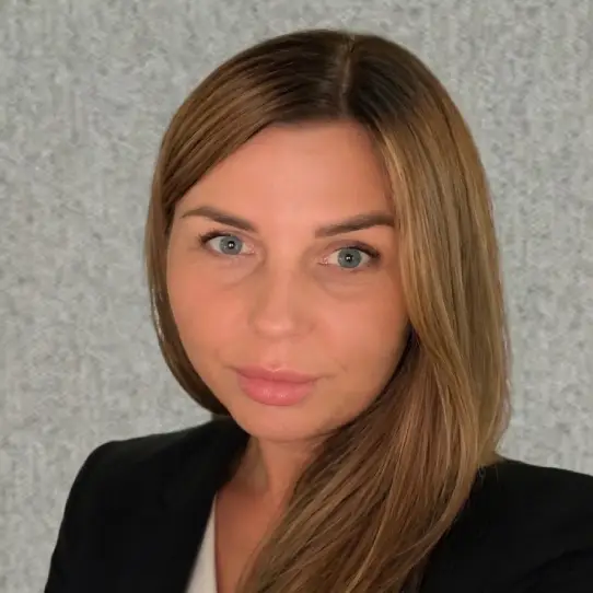 Agnieska-Subotovic-Resident-Liaison-Officer-at-Chigwell-Construction