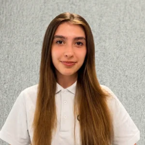 Kelsey Gostling-Contracts-Administrator-at-Chigwell-Construction